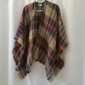 PRICE DROP!!~Tartan Wrap Wool (30%)
